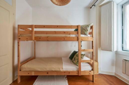 Stunning Apartment Near Chiado Lisboa Ngoại thất bức ảnh